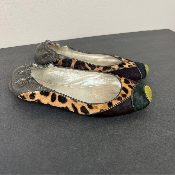 Dolce & Gabbana Animal Print Flats - Picture 2 of 8